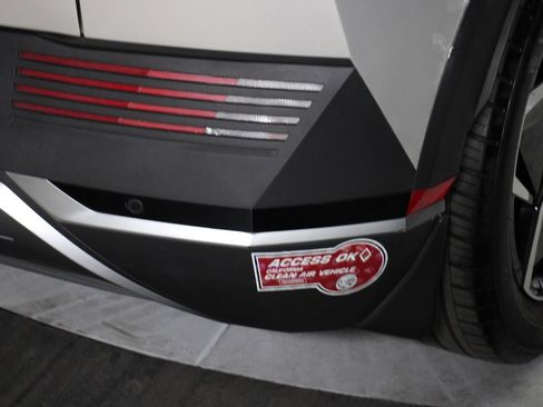 Used 2023 Hyundai Ioniq 5 SEL w/ Cargo Package image 15