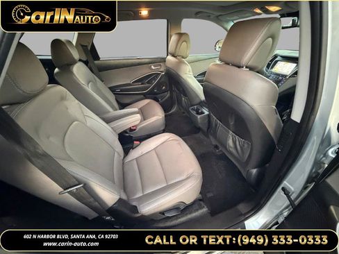 Used 2018 Hyundai Santa Fe Limited FWD image 15