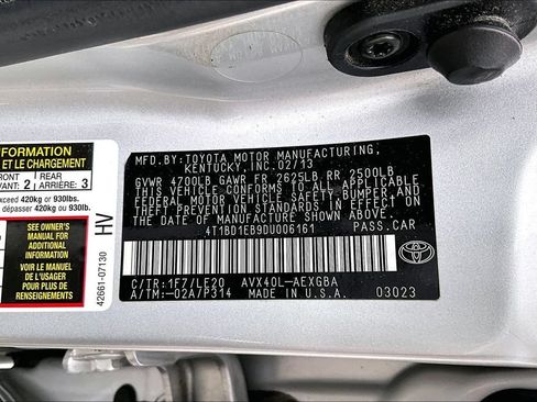 Used 2013 Toyota Avalon XLE Touring w/ Preferred Accessory Package FWD image 9