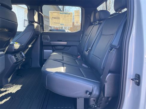 New 2025 Ford F150 Lariat w/ Equipment Group 501A Mid image 12