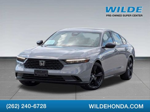 Used 2024 Honda Accord Sport image 1