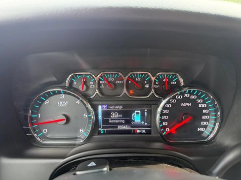Used 2018 Chevrolet Tahoe LS AWD/4WD image 19