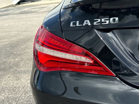 Used 2019 Mercedes-Benz CLA 250 image 10