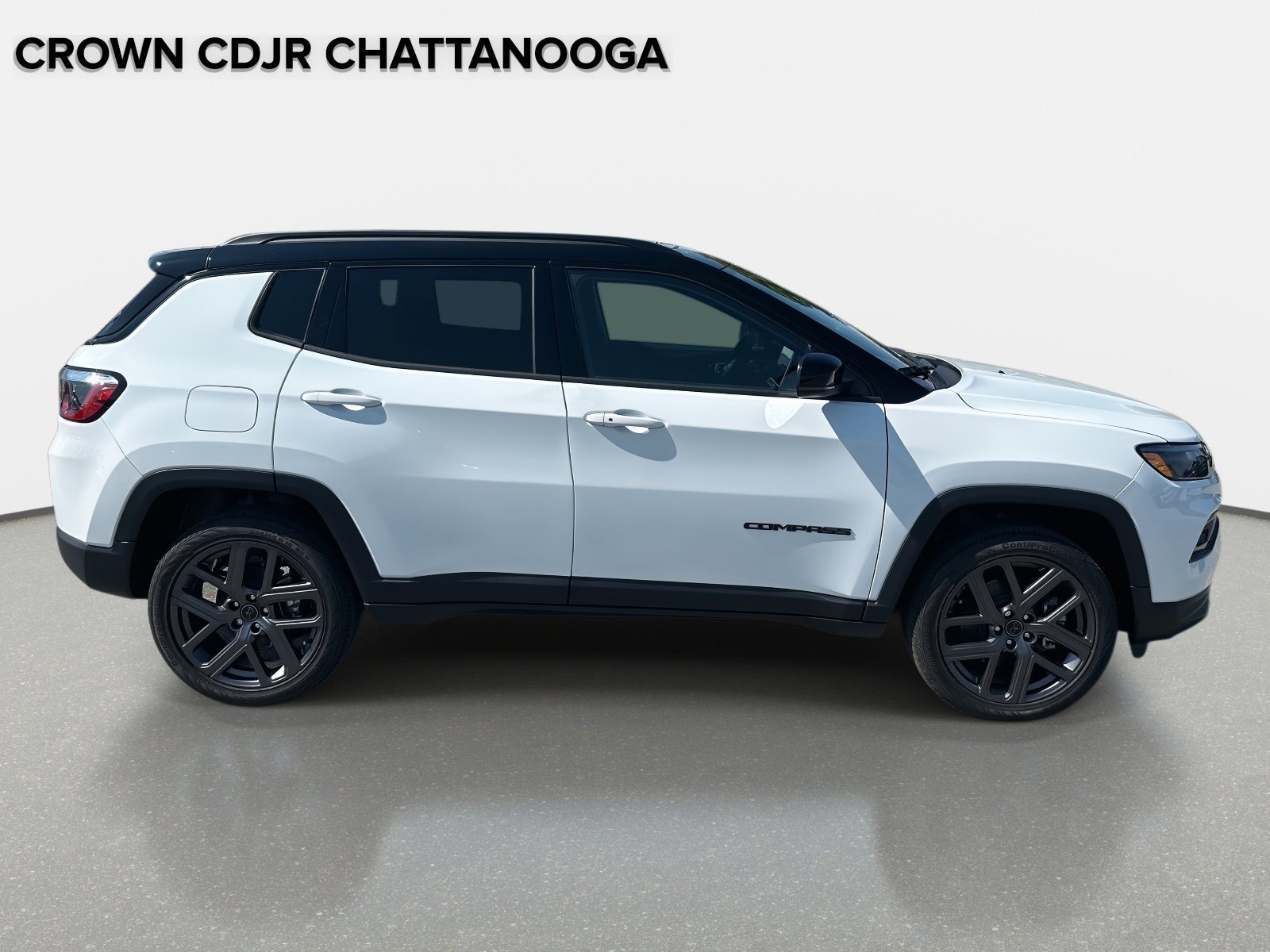 New 2025 Jeep Compass Limited w/ Sun & Sound Group AWD/4WD image 3