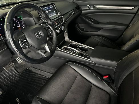 Used 2022 Honda Accord Sport image 11
