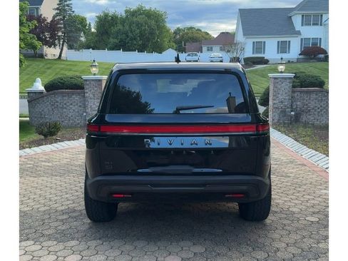 Used 2025 Rivian R1S Adventure AWD/4WD image 4