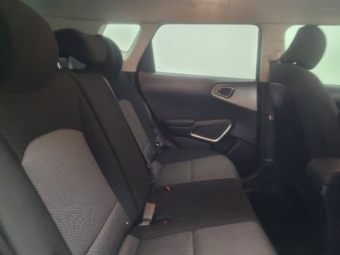 Used 2020 Kia Soul LX FWD image 19