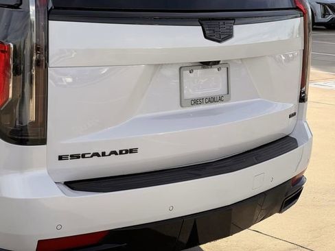 Certified 2024 Cadillac Escalade ESV Sport Platinum w/ LPO, ONYX Package image 8