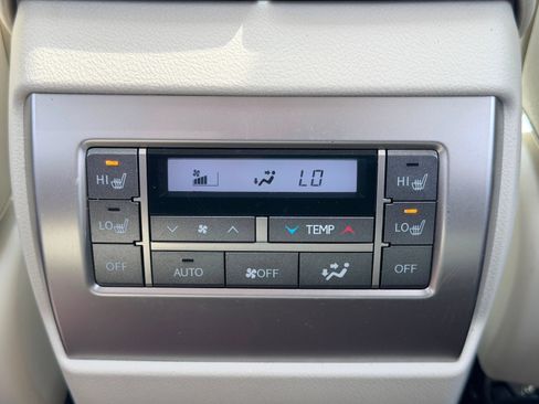 Used 2019 Lexus GX 460 Premium w/ Premium Package AWD/4WD image 30