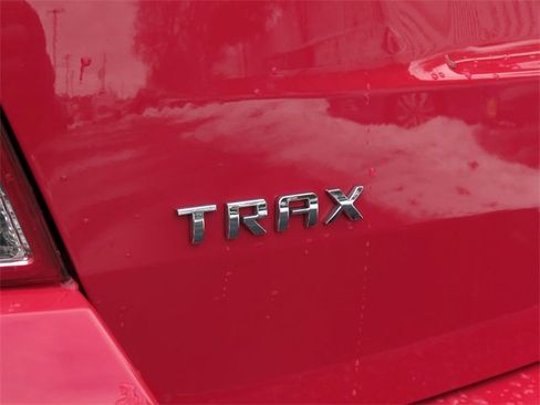 Certified 2020 Chevrolet Trax LS w/ Tint and Cruise Package image 29