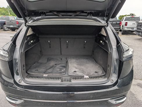 Used 2021 Buick Envision Avenir w/ Technology Package II AWD/4WD image 13