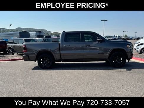 Used 2022 RAM 1500 Laramie AWD/4WD image 7