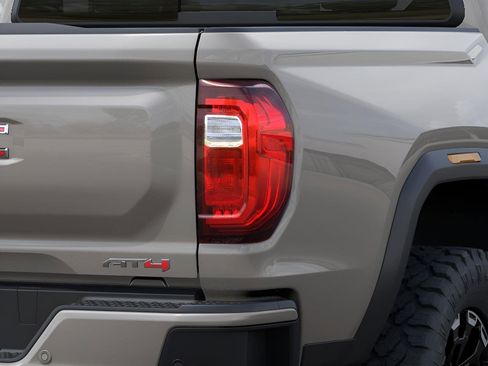 New 2026 GMC Canyon AT4 AWD/4WD image 11