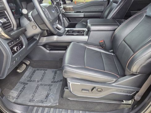 Used 2024 Ford F250 Lariat image 13