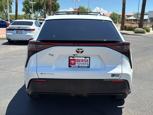 Used 2026 Toyota bZ AWD/4WD image 7