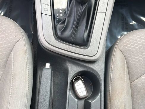 Used 2019 Hyundai Elantra Value Edition FWD image 35