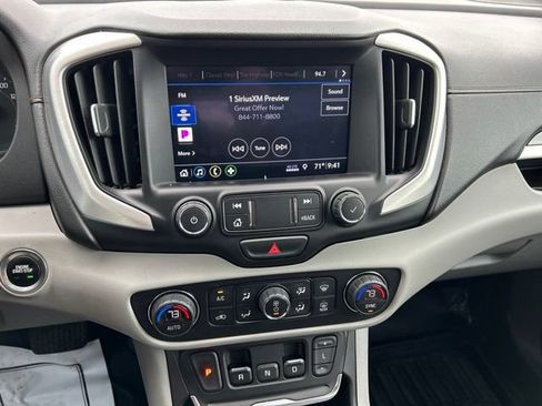 Used 2020 GMC Terrain SLT FWD image 3