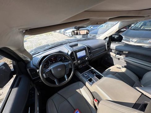 Used 2021 Ford Expedition Max Limited RWD image 9