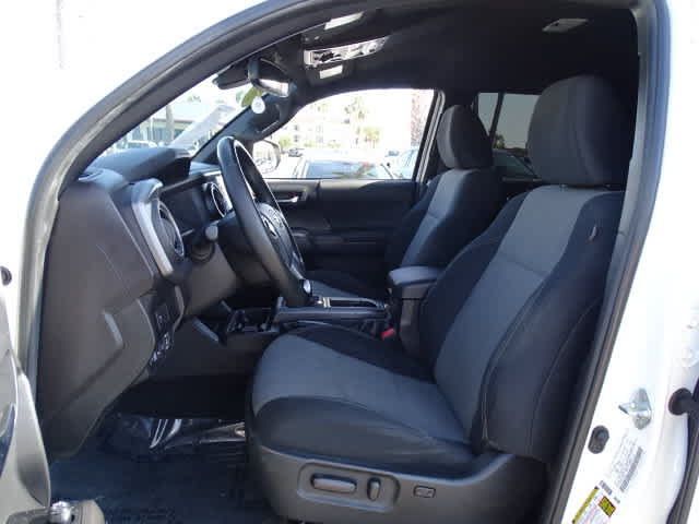 Certified 2023 Toyota Tacoma TRD Off-Road w/ Technology Package AWD/4WD image 18