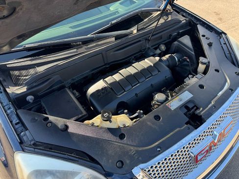 Used 2012 GMC Acadia Denali image 27