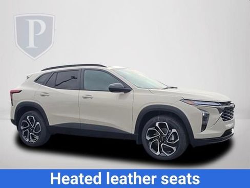 New 2026 Chevrolet Trax RS FWD image 2