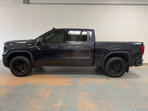 Used 2024 GMC Sierra 1500 Elevation w/ X31 Off-Road Package AWD/4WD image 2