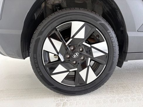 Used 2024 Hyundai Kona SEL FWD image 20