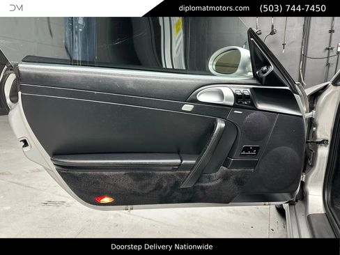 Used 2008 Porsche 911 Carrera 4S image 36