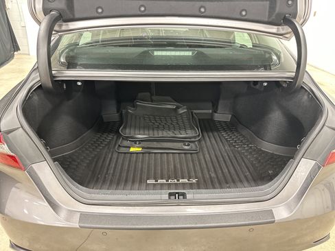 Used 2018 Toyota Camry XSE w/ Protection Package (Q2) FWD image 33