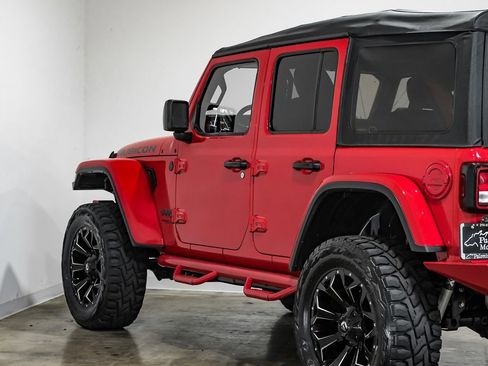 Used 2019 Jeep Wrangler Unlimited Rubicon AWD/4WD image 10