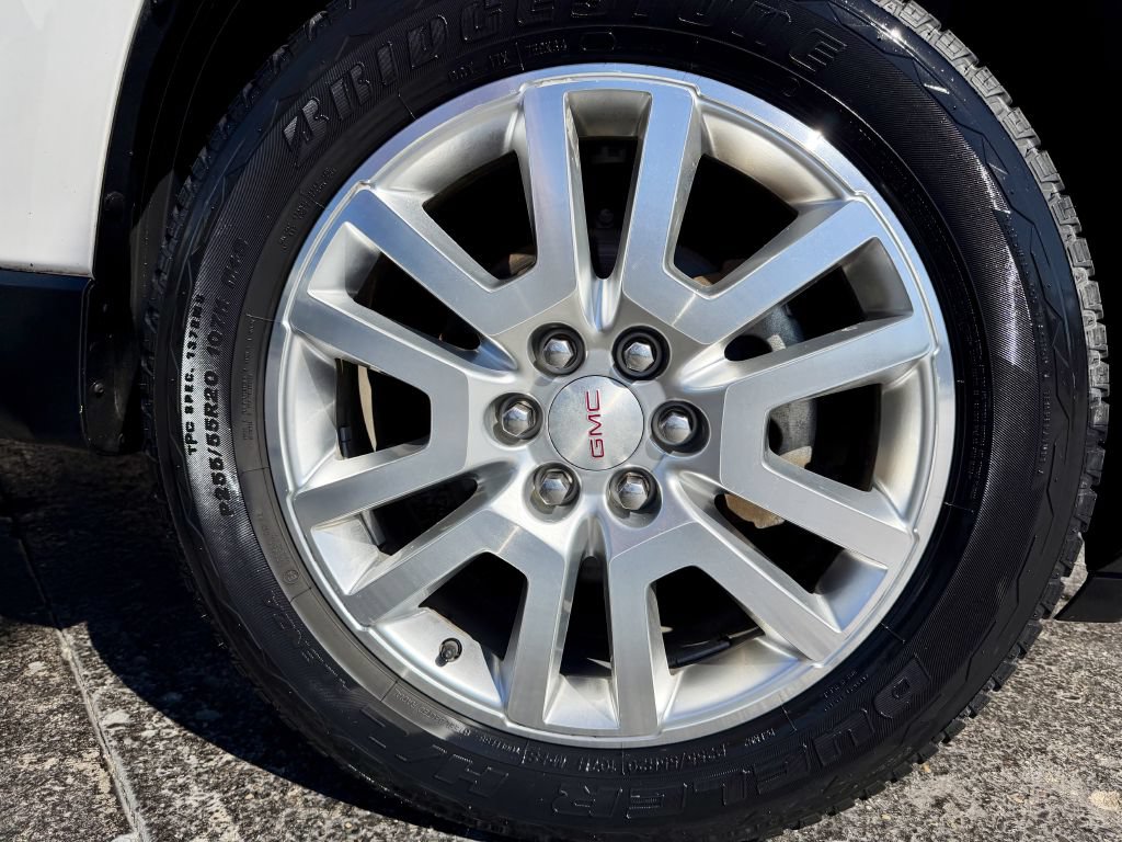 Used 2016 GMC Acadia SLT w/ Premium Edition FWD image 32