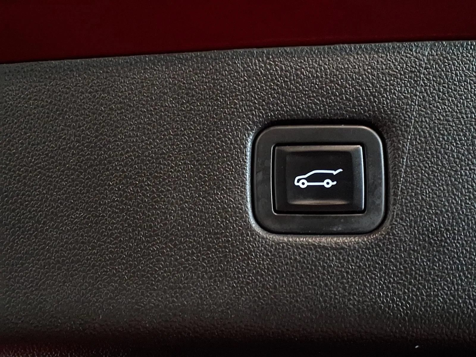 Used 2019 Chevrolet Blazer LT FWD image 8