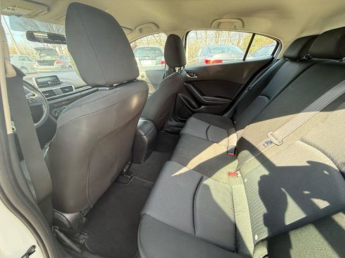 Used 2014 MAZDA MAZDA3 i Sport image 20