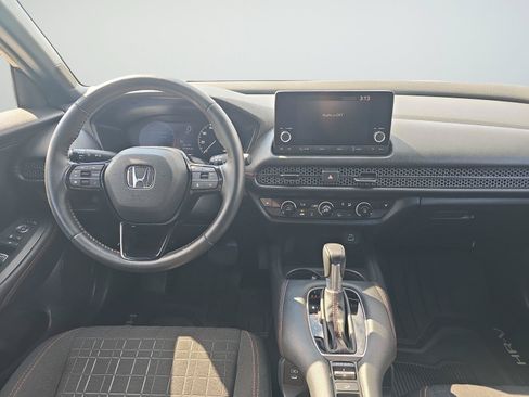 Used 2024 Honda HR-V Sport image 9