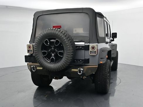 Used 2018 Jeep Wrangler Unlimited Sport AWD/4WD image 6