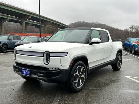 Used 2022 Rivian R1T Adventure AWD/4WD image 5