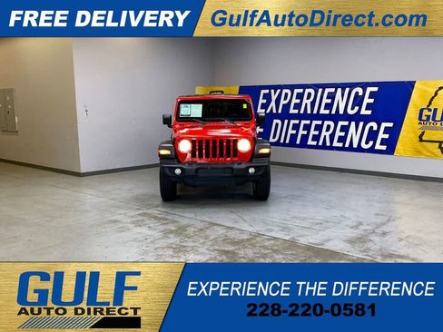 Used 2019 Jeep Wrangler Sport AWD/4WD image 3