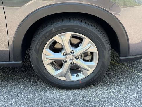 Certified 2023 Honda HR-V LX image 7