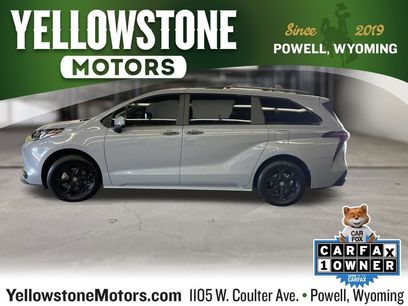 Used 2025 Toyota Sienna XLE Woodland Edition
