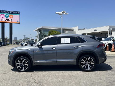 Used 2024 Volkswagen Atlas Cross Sport SEL Premium R-Line AWD/4WD image 2