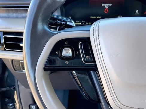 Used 2022 Lincoln Aviator Reserve w/ Equipment Group 201A image 22