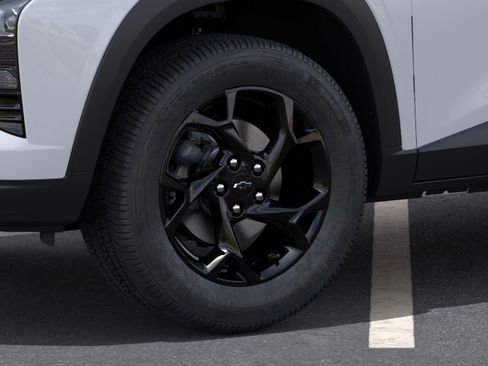 New 2026 Chevrolet Trax LT FWD image 10