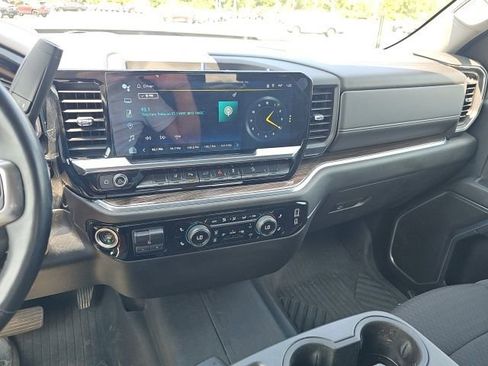 Used 2024 Chevrolet Silverado 3500 LT w/ All Star Edition image 41