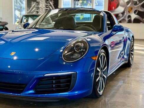 Used 2017 Porsche 911 Targa 4S image 29
