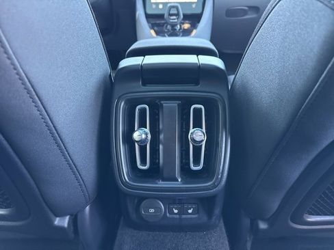 Used 2021 Polestar Polestar 2 w/ Performance Package image 17