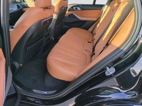 Used 2024 BMW X5 sDrive40i w/ M Sport Package RWD image 21