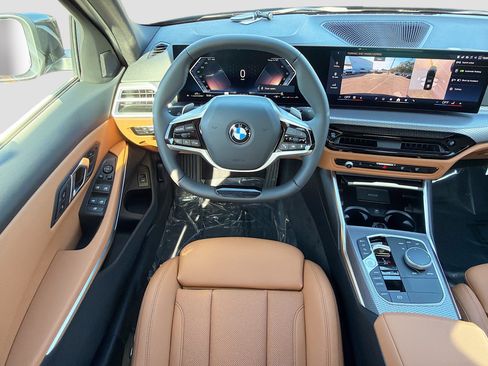 New 2026 BMW 330i Sedan w/ Convenience Package image 17