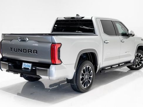 Used 2024 Toyota Tundra Limited AWD/4WD image 34