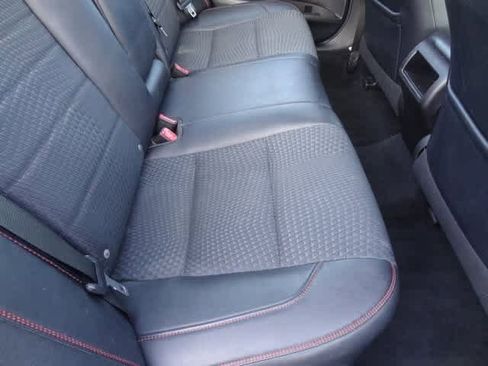 Used 2015 Toyota Camry SE image 21