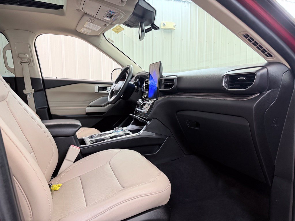Used 2023 Ford Explorer Limited w/ Limited Technology Package AWD/4WD image 40